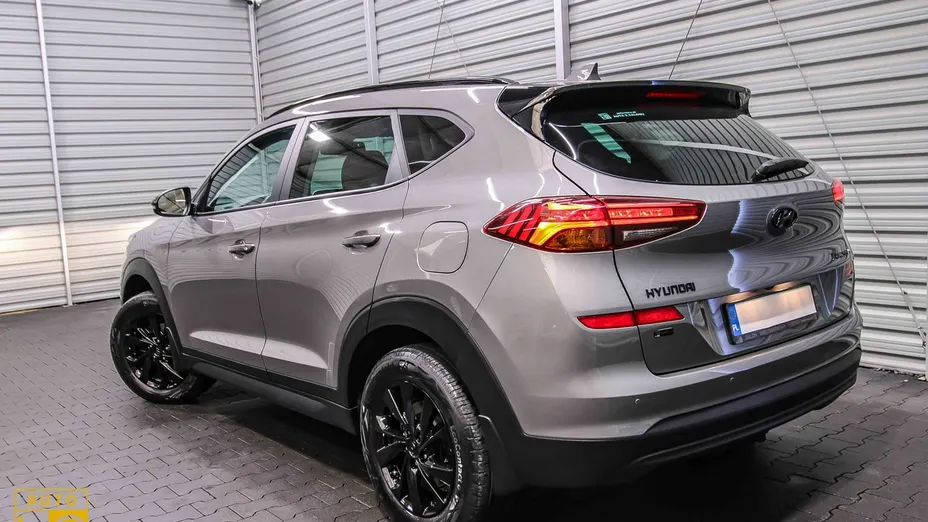 HYUNDAI Tucson -