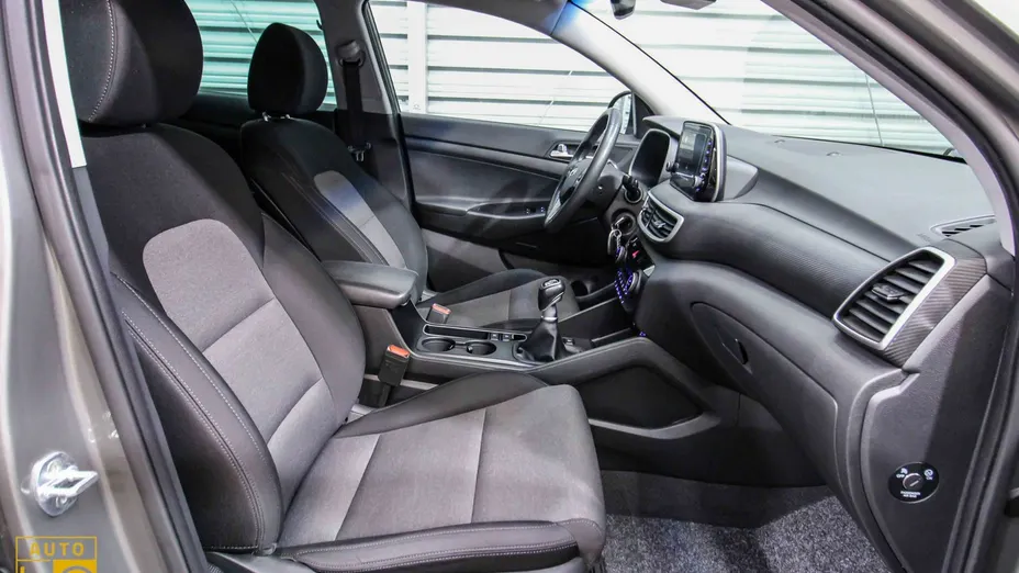 HYUNDAI Tucson -