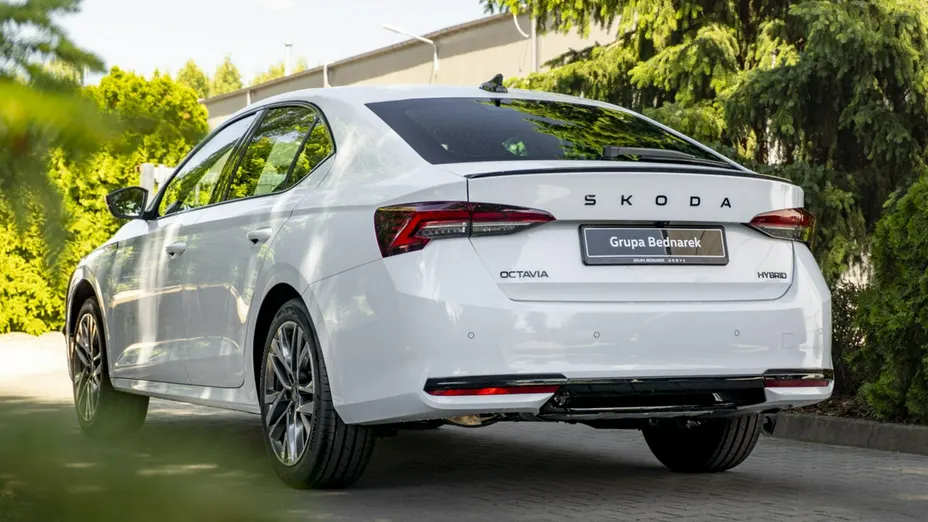 SKODA Octavia -