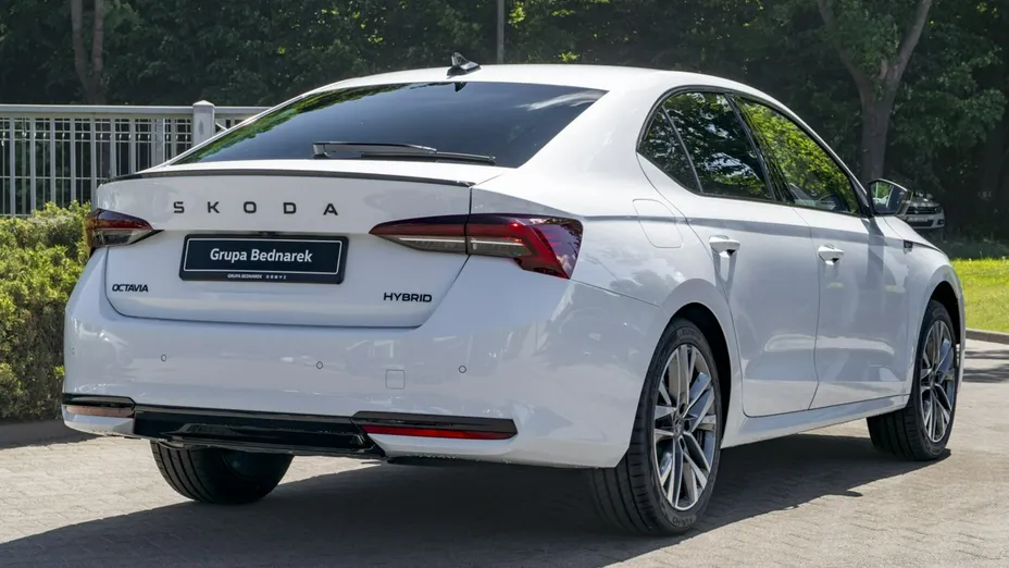 SKODA Octavia -