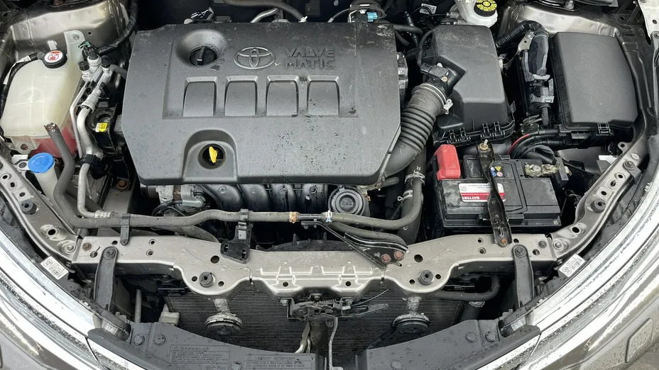 TOYOTA Corolla -