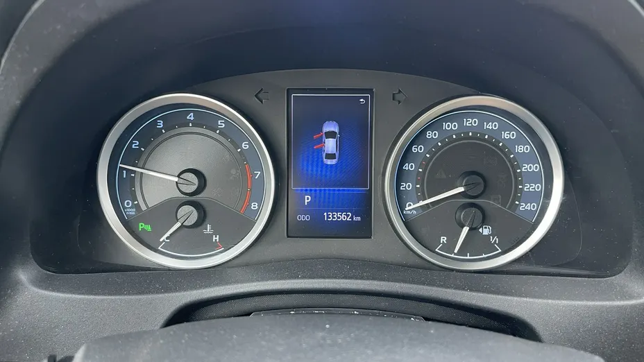TOYOTA Corolla -