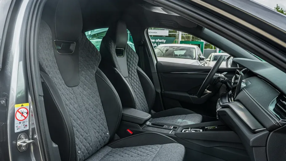 SKODA Octavia -