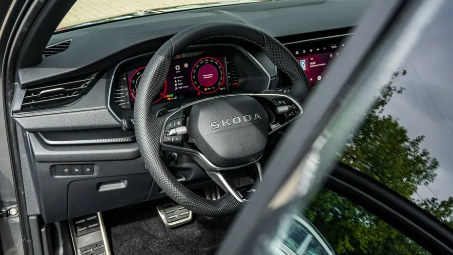 SKODA Octavia -