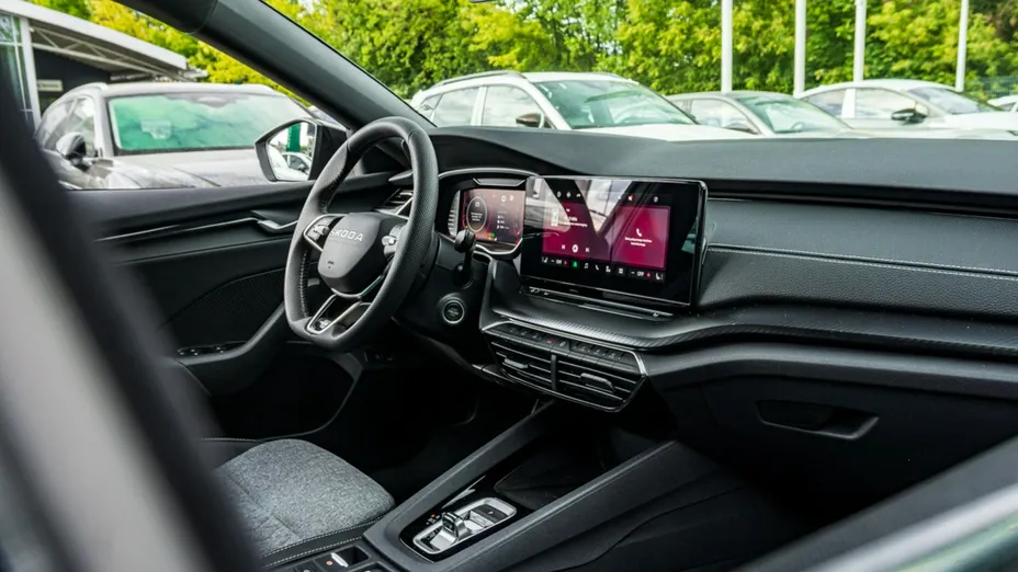SKODA Octavia -