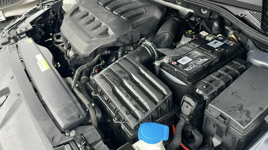 VOLKSWAGEN Arteon -