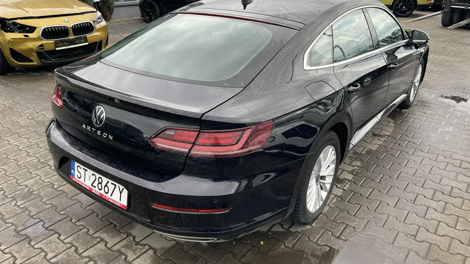 VOLKSWAGEN Arteon -