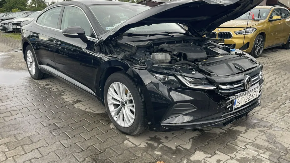 VOLKSWAGEN Arteon -