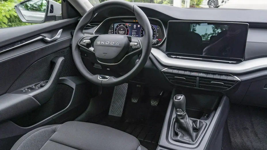 SKODA Octavia -