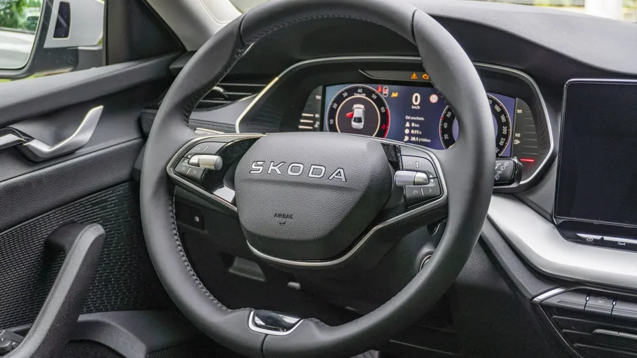 SKODA Octavia -
