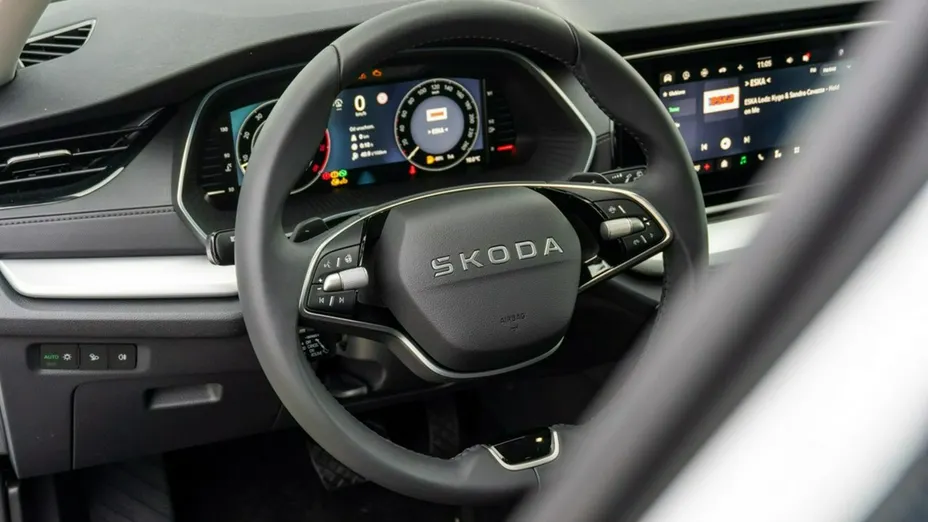 SKODA Octavia -