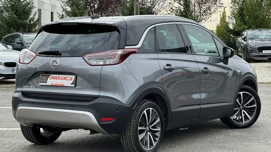 OPEL Crossland X -