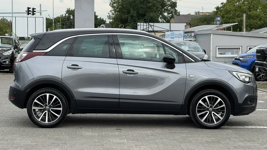 OPEL Crossland X -
