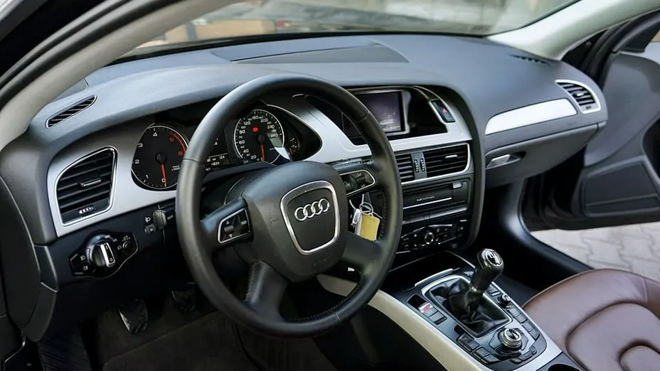 AUDI A4 Avant -