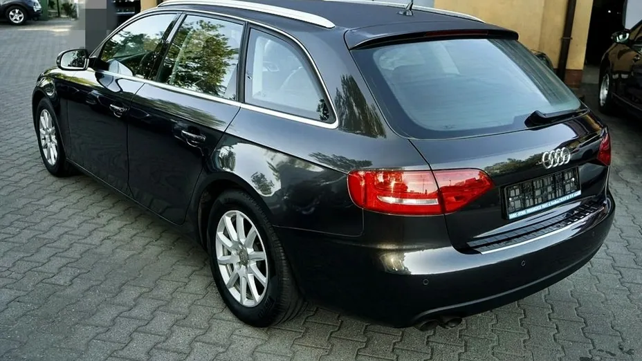 AUDI A4 Avant -
