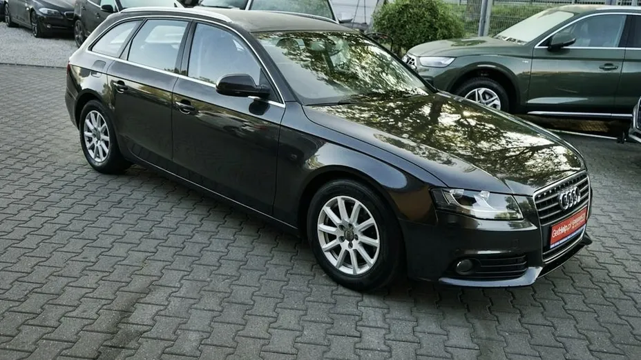 AUDI A4 Avant -