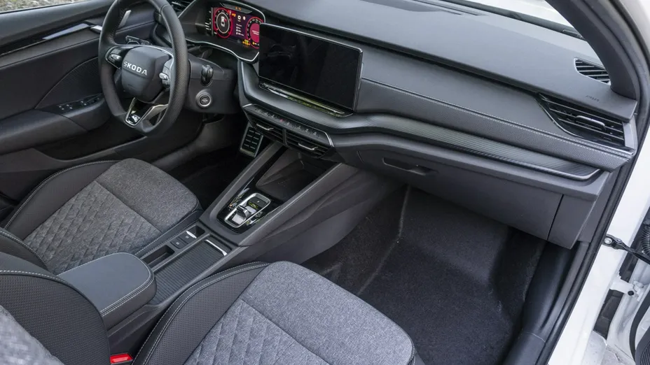 SKODA Octavia -