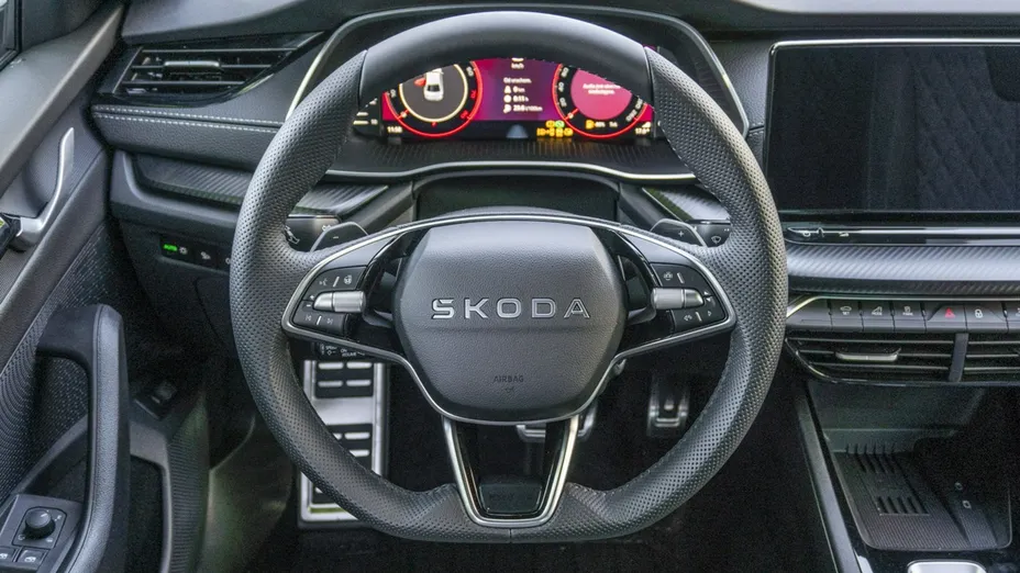 SKODA Octavia -