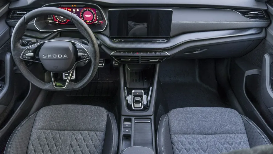 SKODA Octavia -