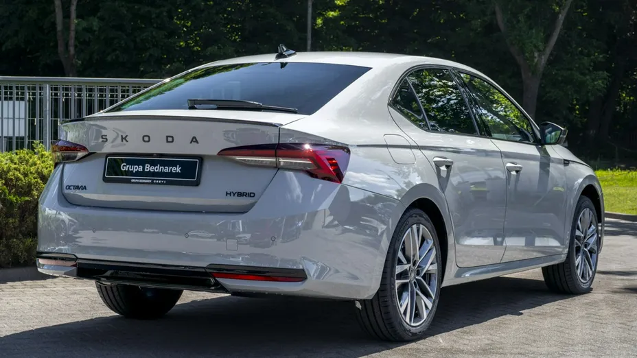 SKODA Octavia -