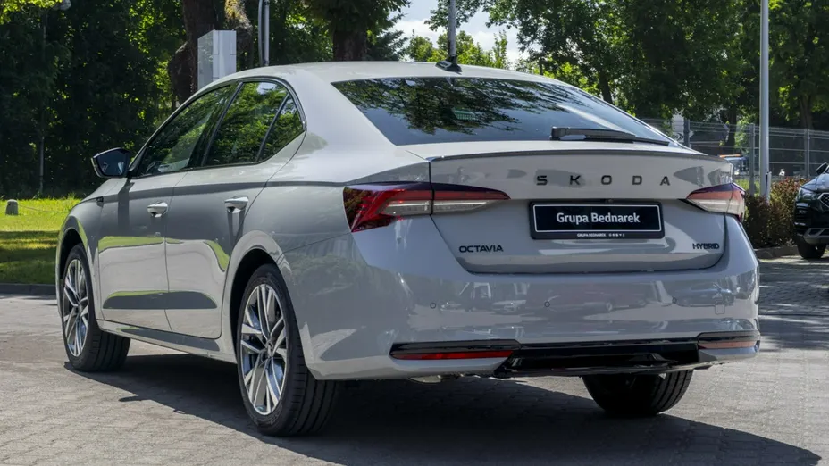 SKODA Octavia -