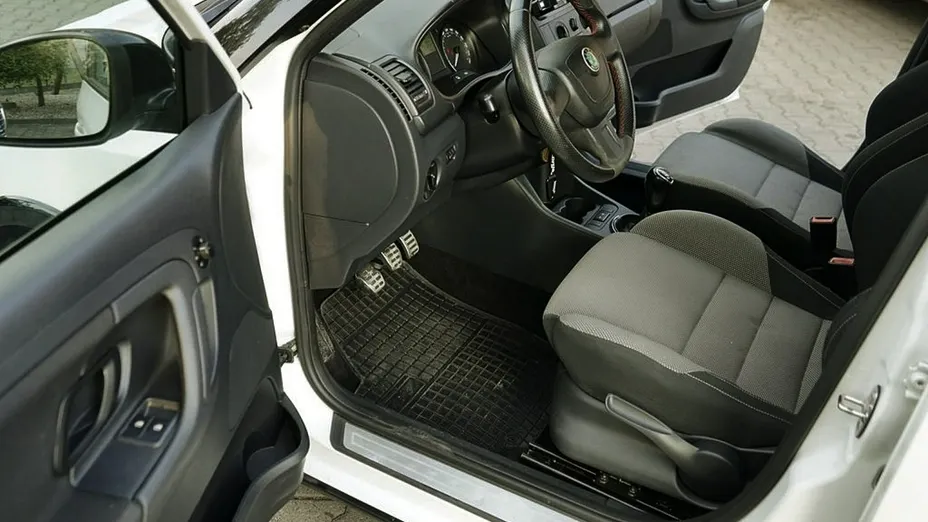 SKODA Fabia -