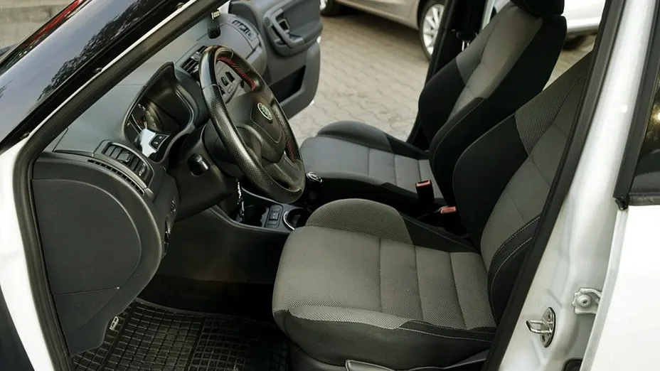 SKODA Fabia -