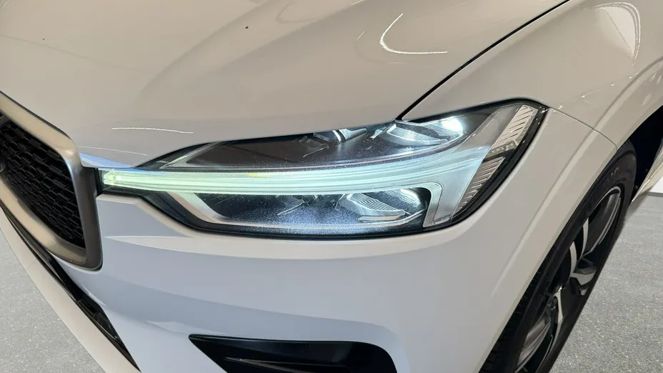 VOLVO XC60 -