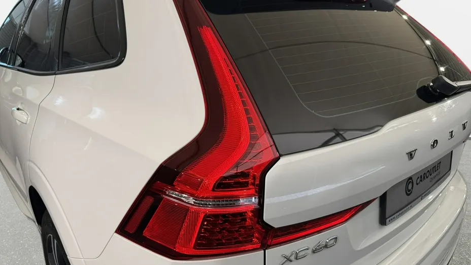 VOLVO XC60 -