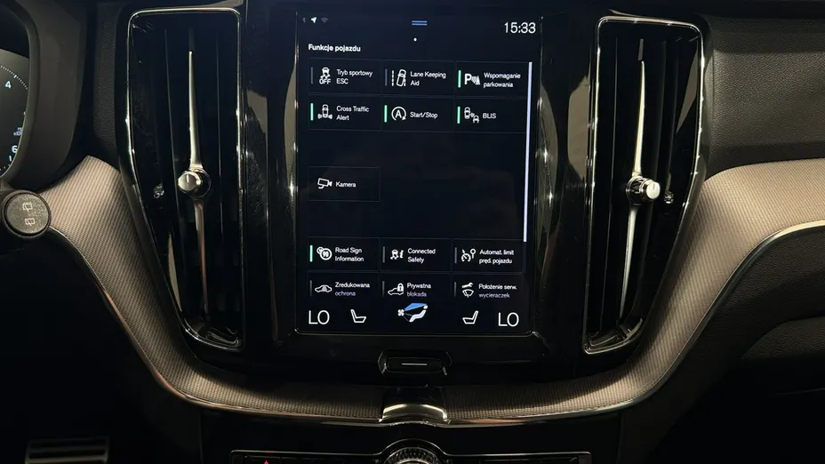 VOLVO XC60 -