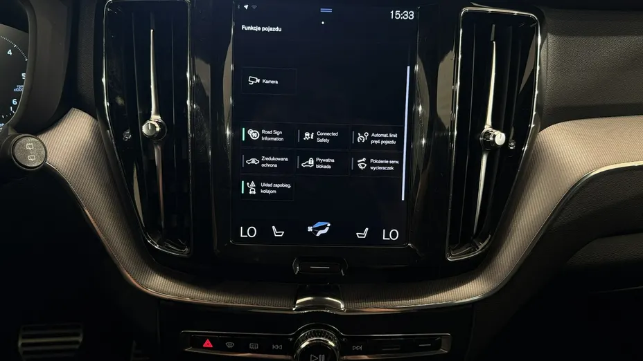 VOLVO XC60 -