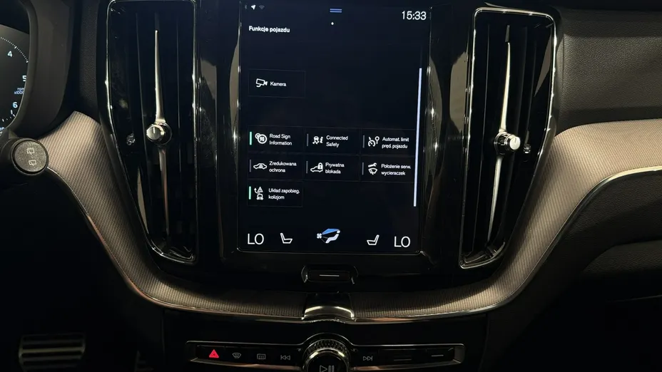 VOLVO XC60 -