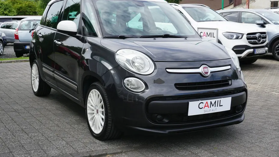 FIAT 500L -
