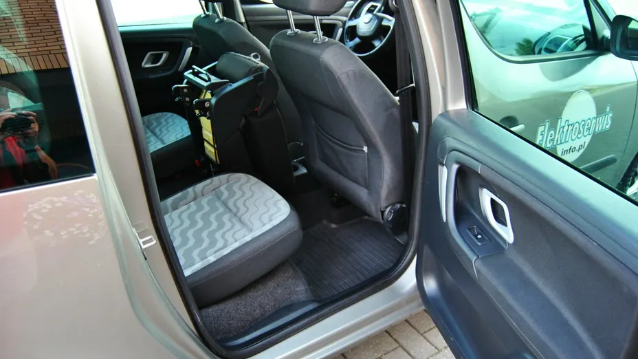 SKODA Roomster -