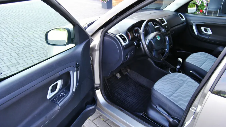 SKODA Roomster -