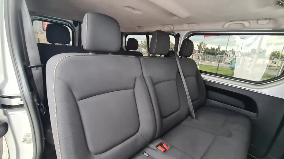 RENAULT Trafic -