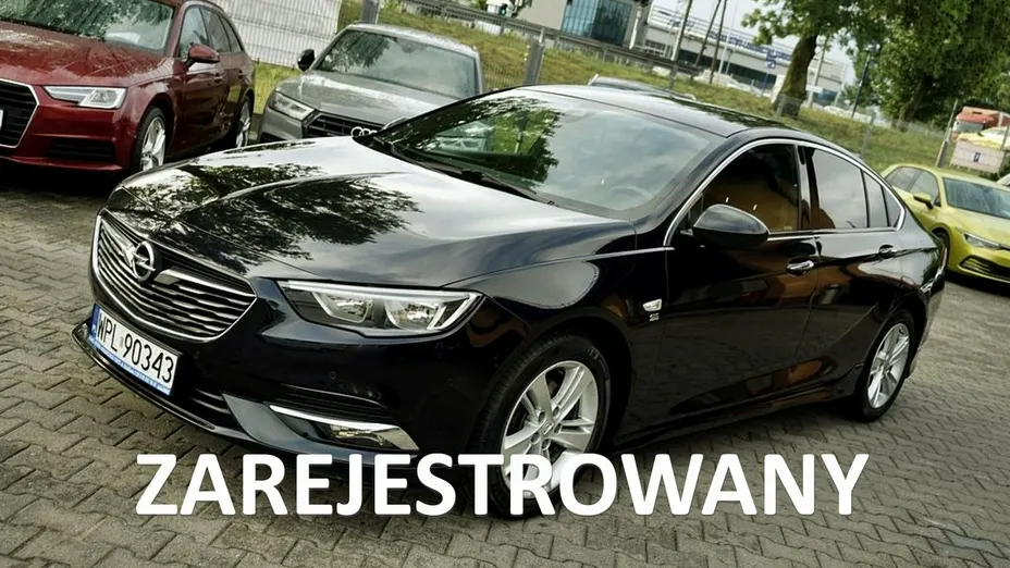 OPEL Insignia -