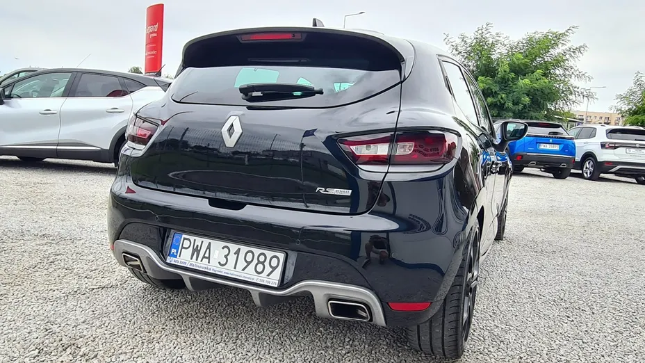 RENAULT Clio -