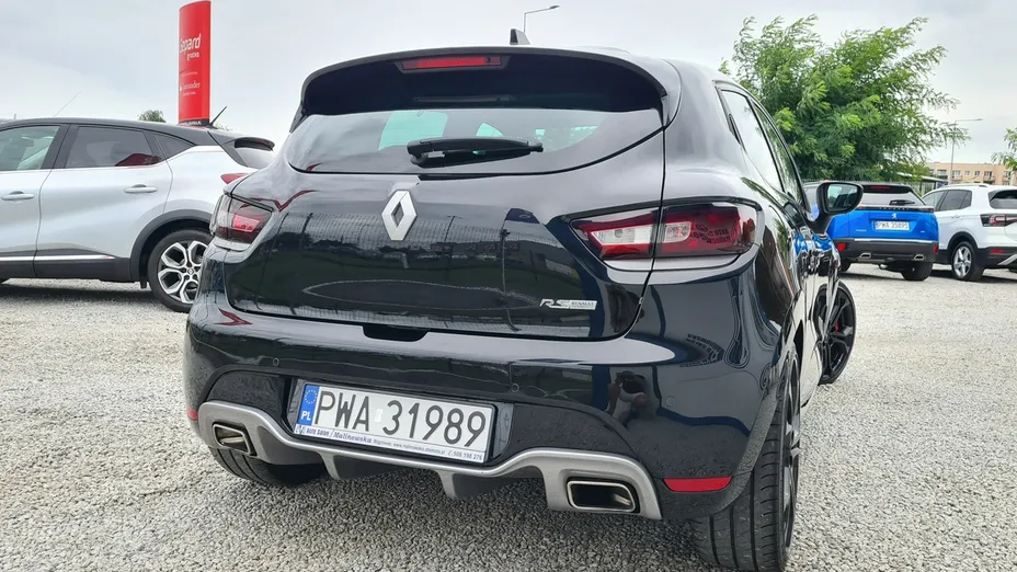 RENAULT Clio -