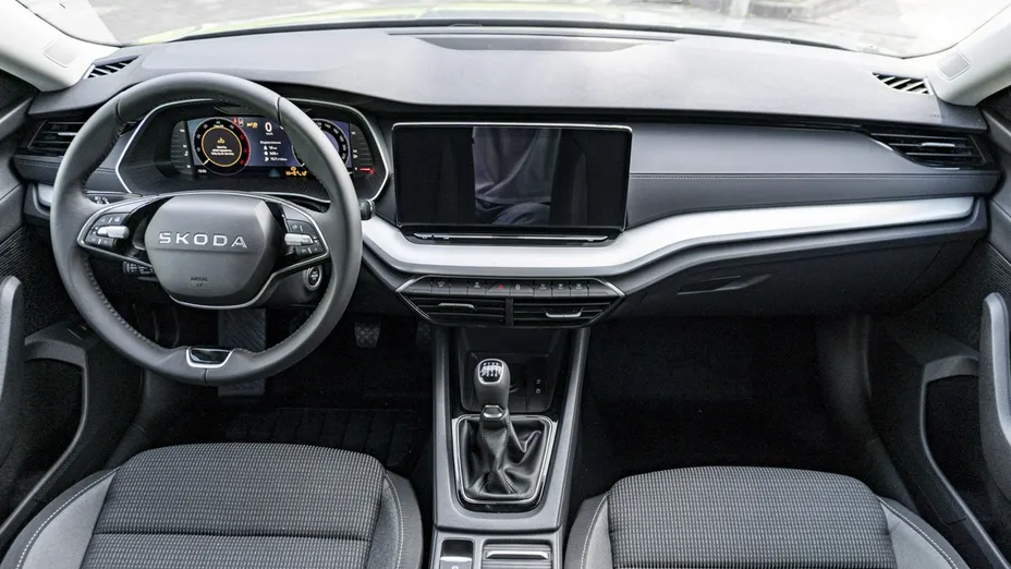 SKODA Octavia -