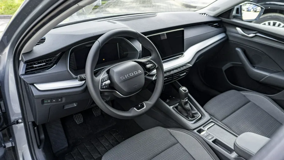 SKODA Octavia -
