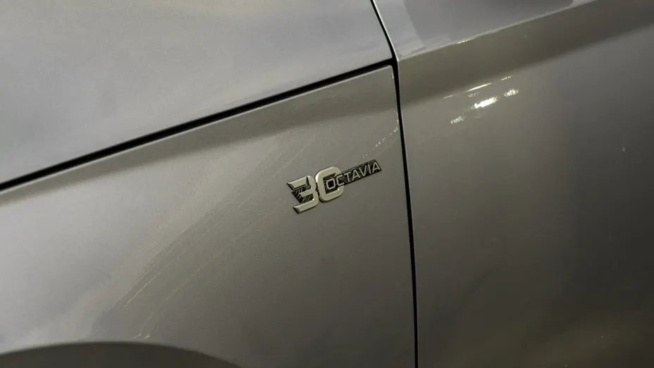 SKODA Octavia -