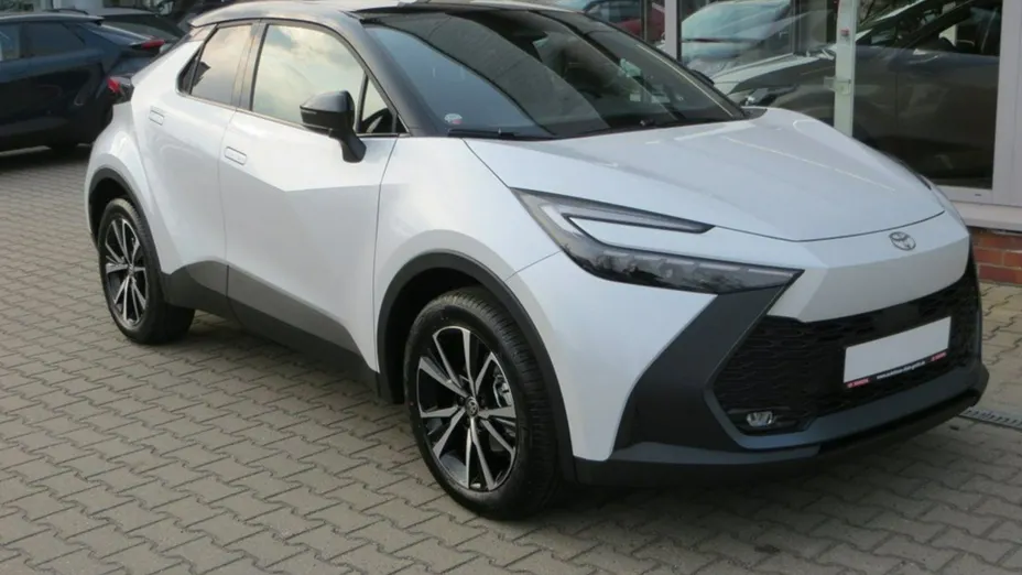 TOYOTA C-HR -