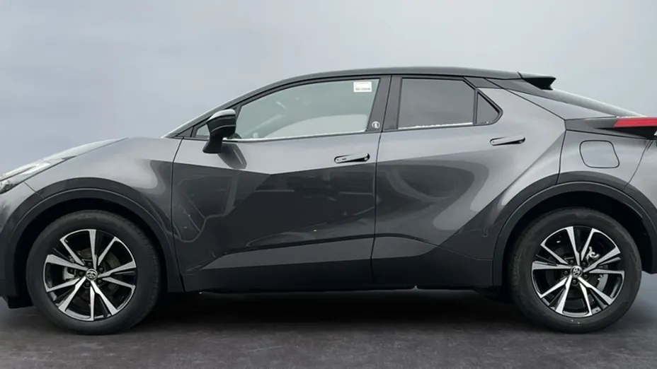 TOYOTA C-HR -