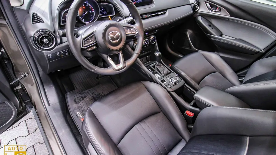 MAZDA CX-3 -