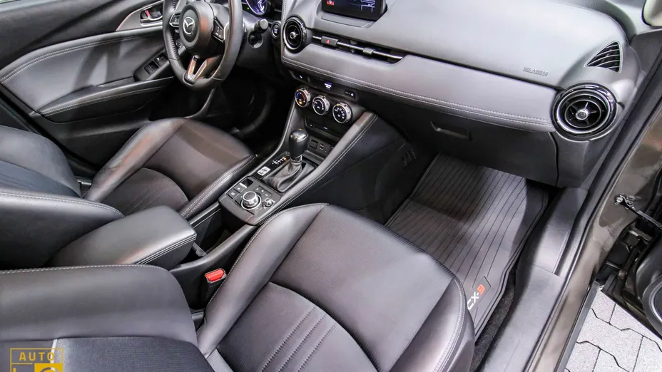 MAZDA CX-3 -