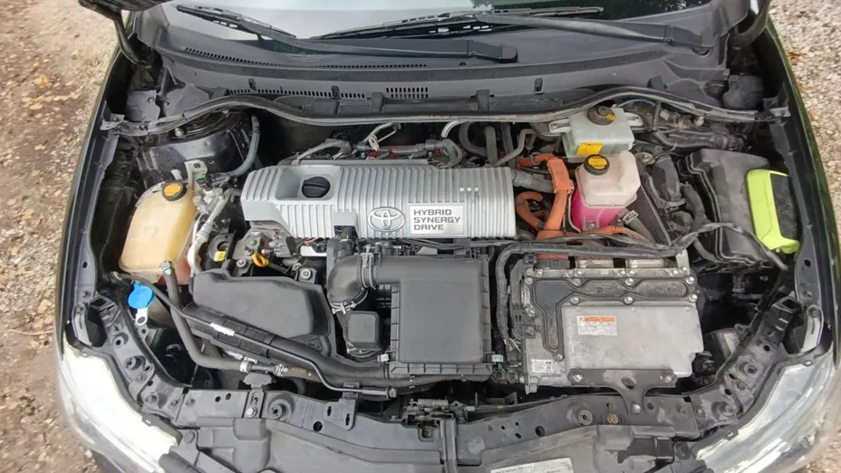 TOYOTA Auris -