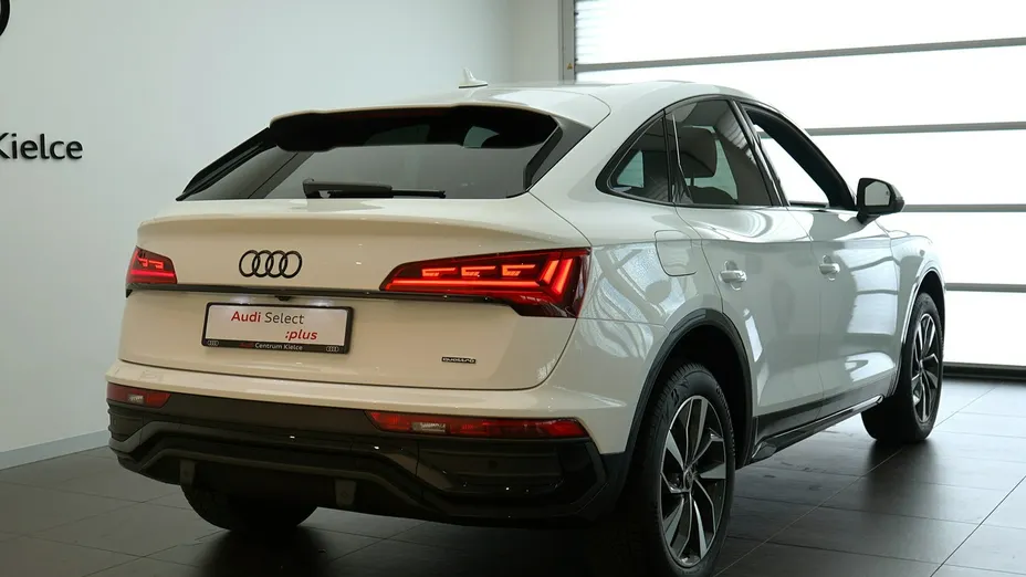 AUDI Q5 Sportback -