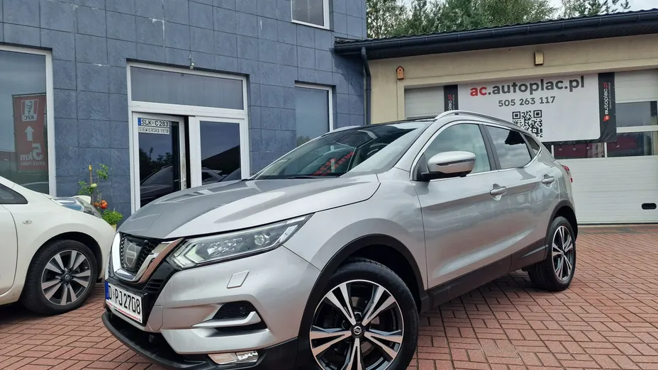 NISSAN Qashqai -
