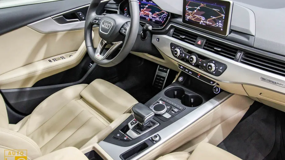 AUDI A4 -
